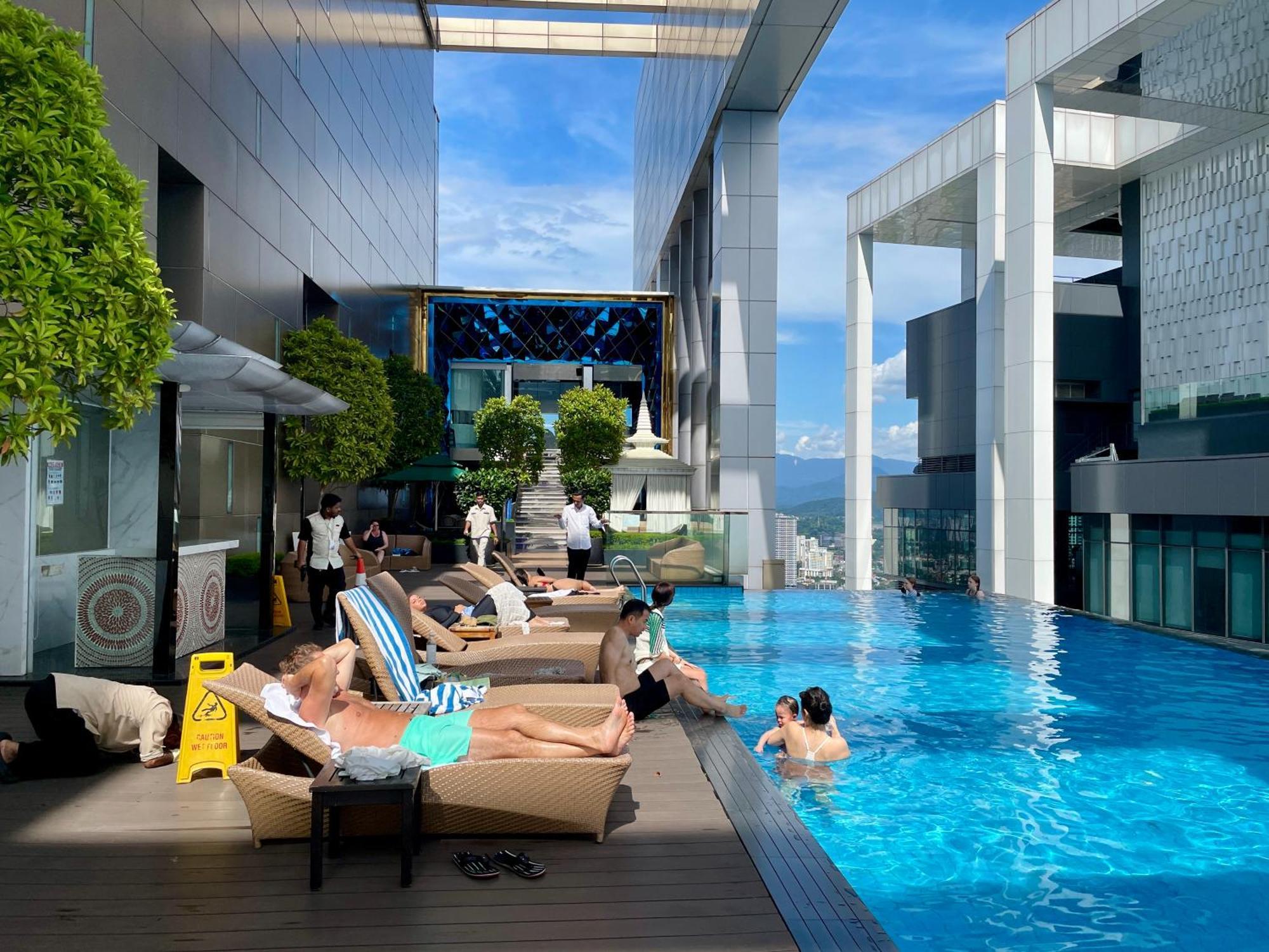 Pangsapuri Platinum Klcc By Luxury